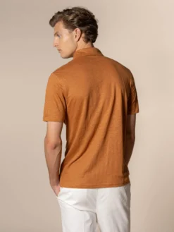 Rust Linen Polo Shirt -Velora Fashion Aurelien 542A4075 scaled