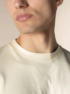 AUR1 T-Shirt Vanilla -Velora Fashion Aurelien AUR1 big collar t shirt interlock jersey logo vanilla23 scaled