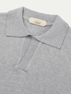 Extrafine Merino Buttonless Polo Light Grey 11 Extrafine Merino Buttonless Polo Light Grey -Velora Fashion Aurelien Merino Cashwool Made in Italy Sweater Polo Longsleeve buttonless light grey2 2copy