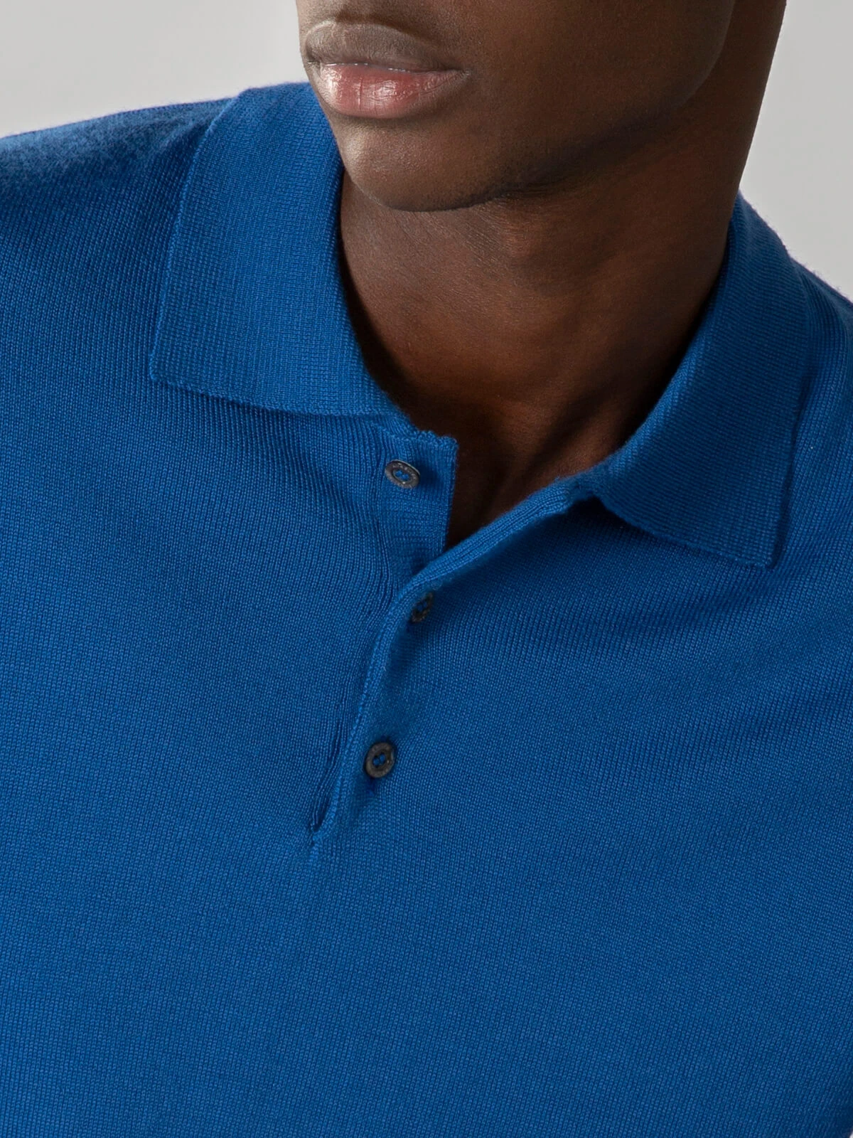 Extrafine Merino Polo Ultramarine 4 Extrafine Merino Polo Ultramarine - Image 2