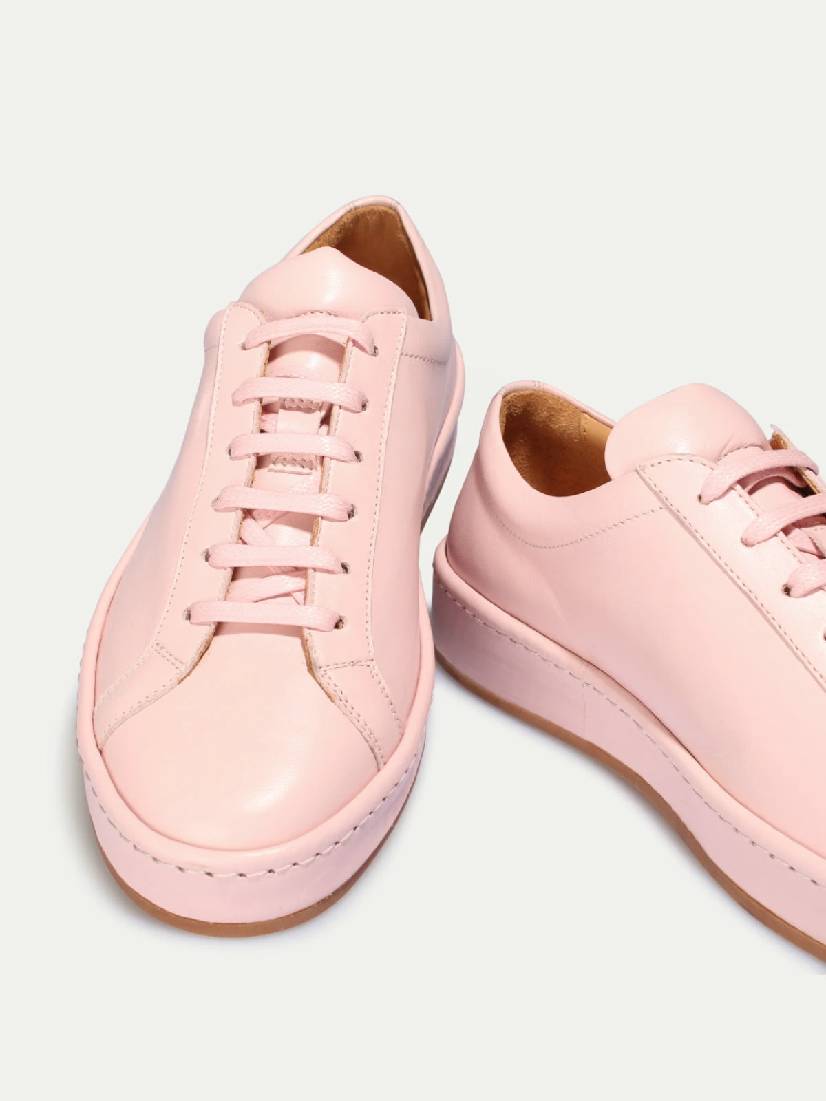 Lady Light Pink Voyager Sneaker 5 Lady Light Pink Voyager Sneaker - Image 3