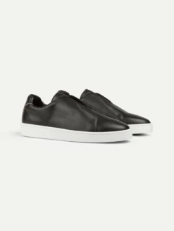 Black Grain AUR3 Sneaker
