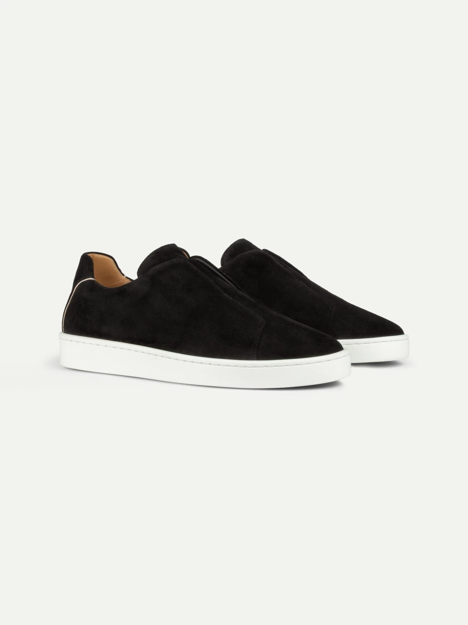 Black AUR3 Sneaker 3 Black AUR3 Sneaker