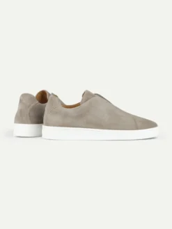 Light Grey AUR3 Sneaker -Velora Fashion Aurelien aur3 sneaker softey suede light grey men 12 scaled
