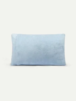 Beachside Pillow Light Blue 9 Beachside Pillow Light Blue -Velora Fashion Aurelien beach pillow terry towelling light blue 2 945b342c def9 4d22 8869 8b9eb82f582e scaled