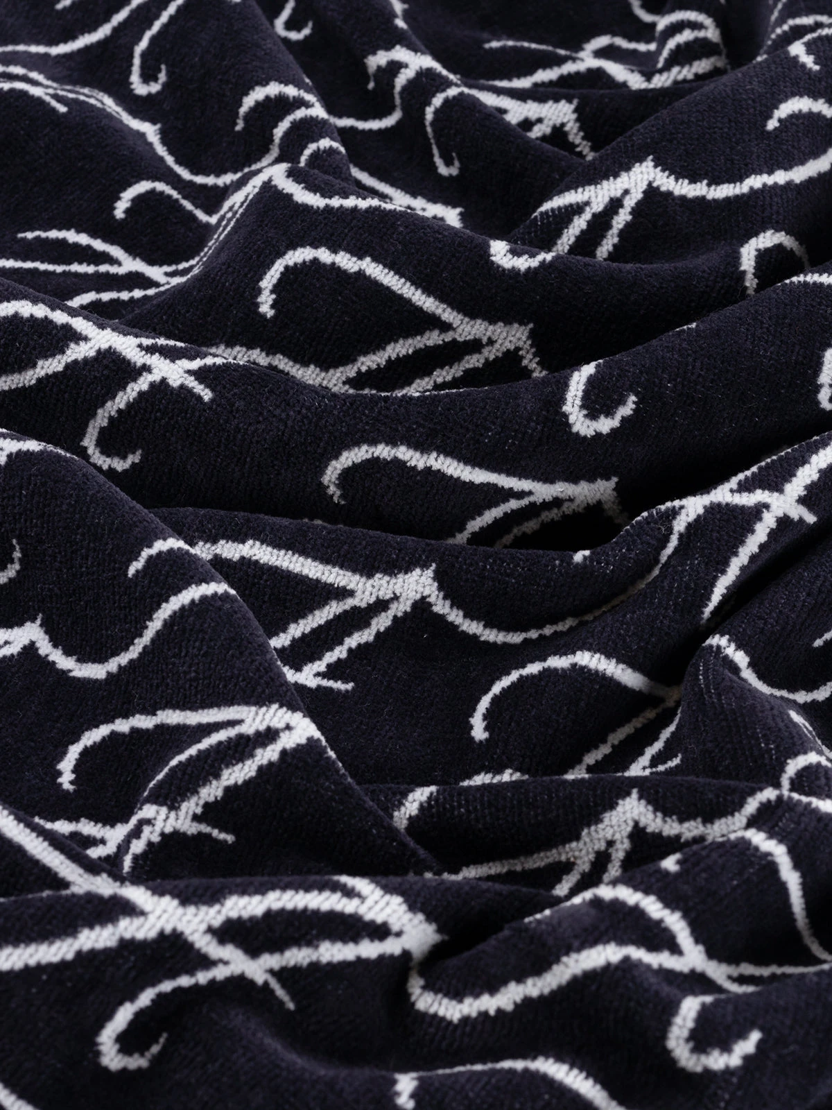 Navy Beachside Towel 4 Navy Beachside Towel - Image 2