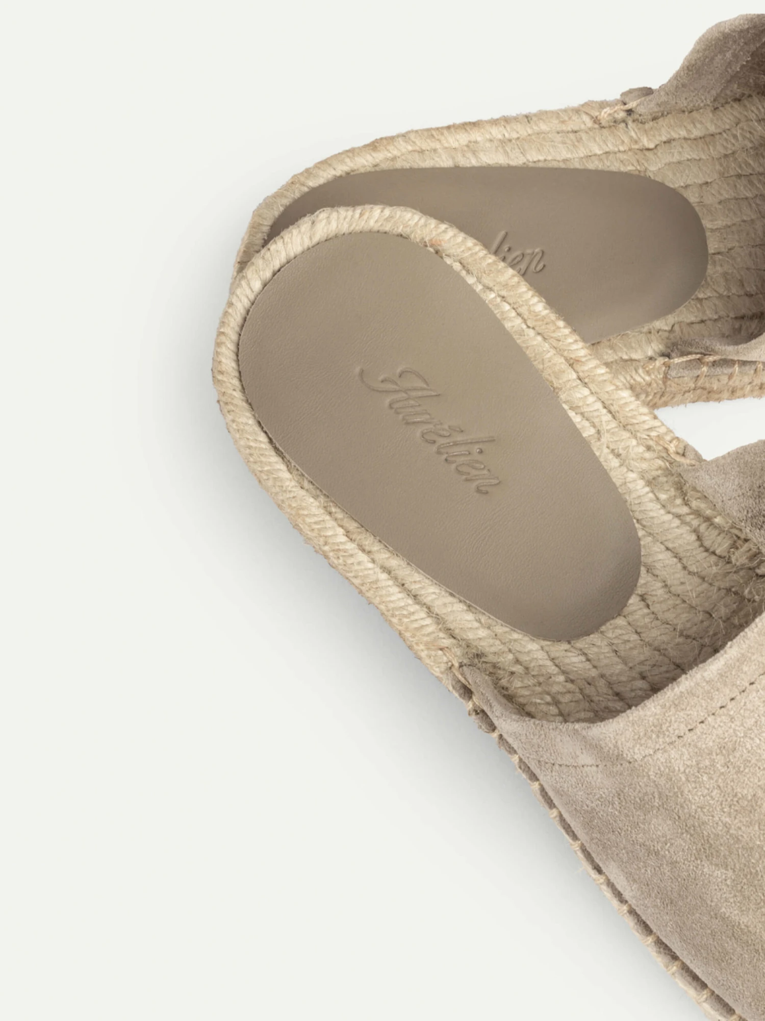 Light Grey Beachside Slipper 4 Light Grey Beachside Slipper - Image 2