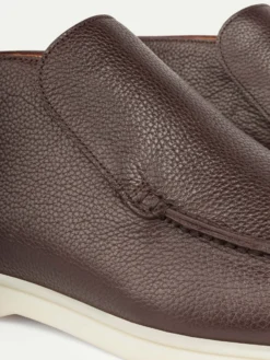 Brown Grain City Loafer -Velora Fashion Aurelien city loafer grain leather brown men 2 scaled