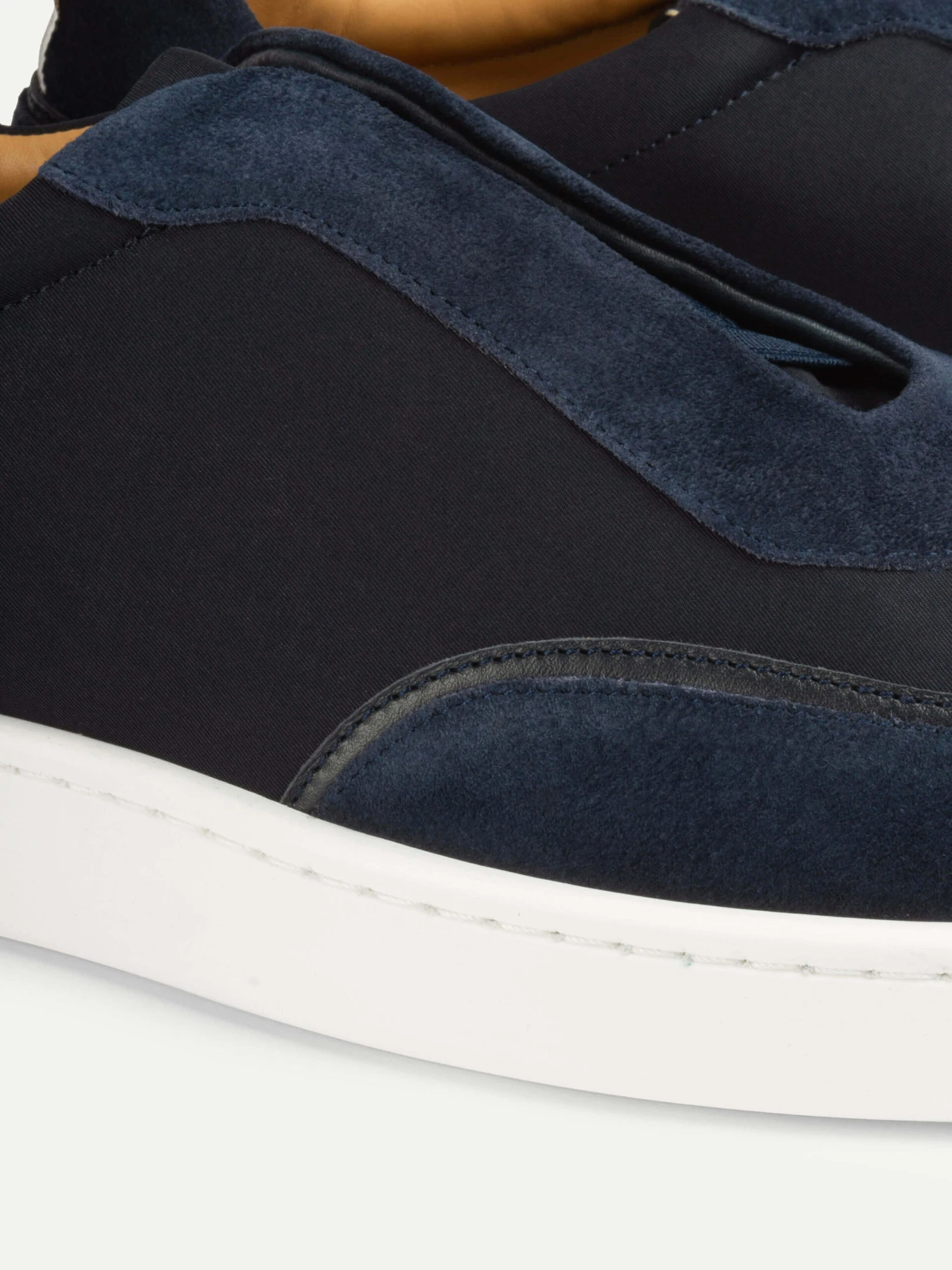 Navy Leisure Sneaker 5 Navy Leisure Sneaker - Image 3
