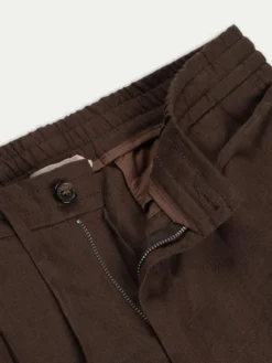 Chocolate Linen Seaside Trousers -Velora Fashion Aurelien seaside trouser linen men chocolate2 2