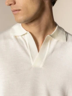 Shortsleeve Buttonless Polo Ivory -Velora Fashion Aurelien shortsleeve buttonless polo shirt cashwool ivory12 scaled