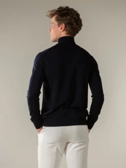 Extrafine Merino Rollneck Navy 12 Extrafine Merino Rollneck Navy -Velora Fashion Aurelien turtleneck rollneck sweater navy blue cashwool merino 2