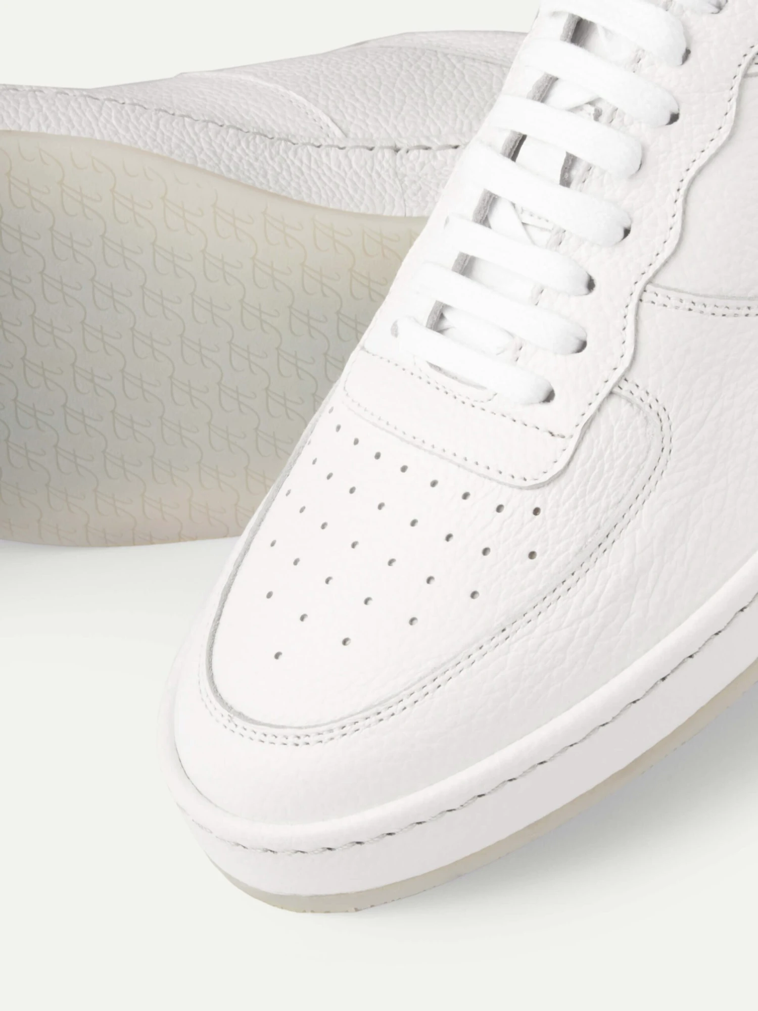 White Grain Voyager AUR2 Sneaker 4 White Grain Voyager AUR2 Sneaker - Image 2