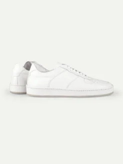 White Grain Voyager AUR2 Sneaker 10 White Grain Voyager AUR2 Sneaker -Velora Fashion Aurelien voyager AUR2 sneaker grain leather white men 3copy scaled