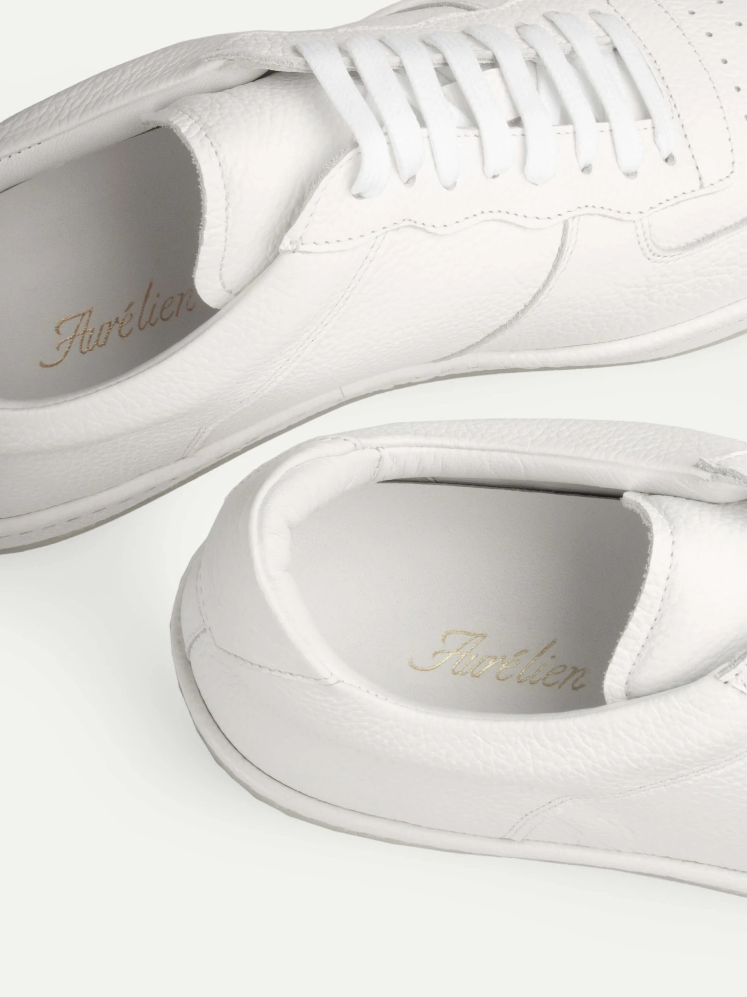 White Grain Voyager AUR2 Sneaker 5 White Grain Voyager AUR2 Sneaker - Image 3