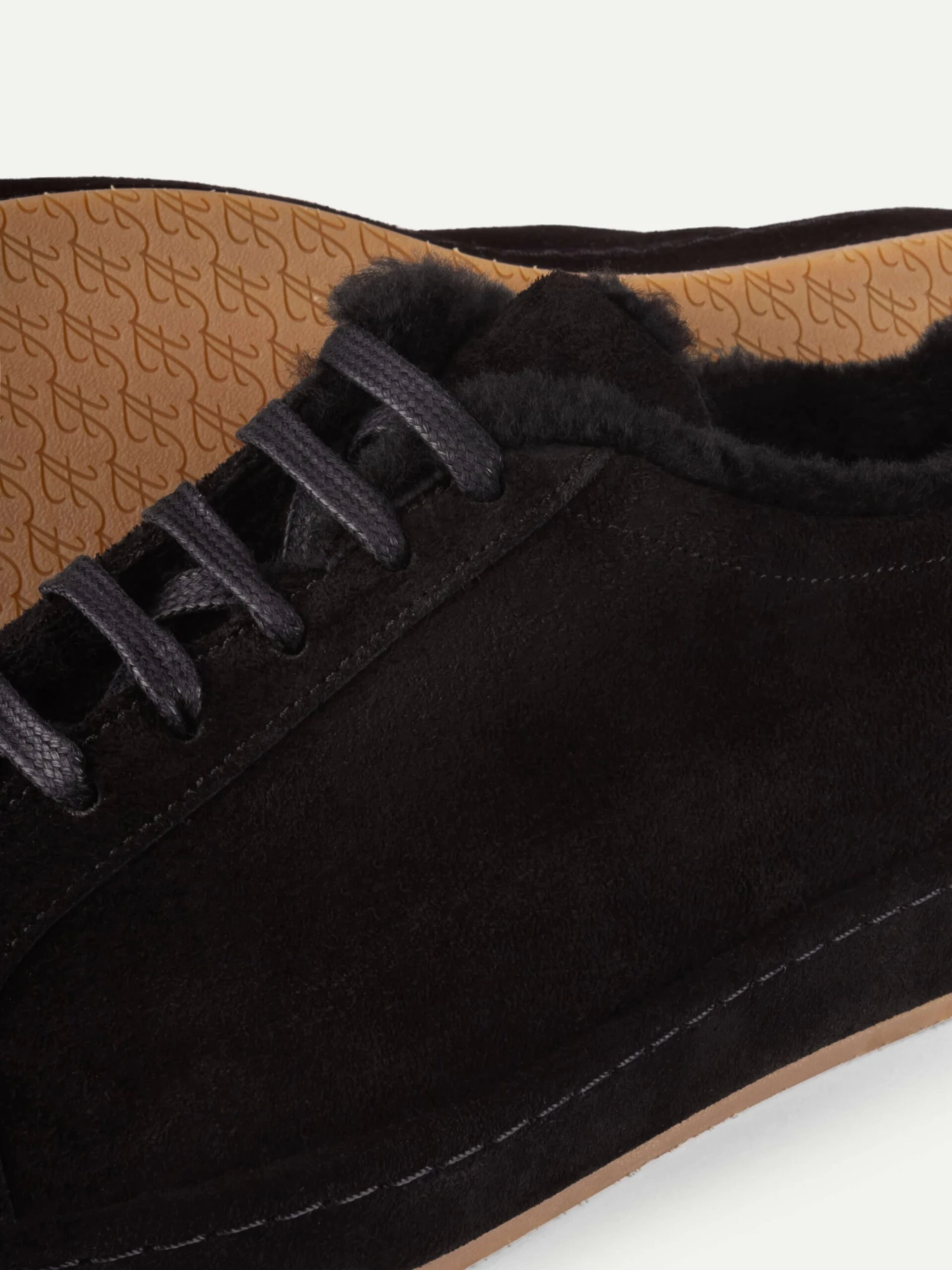 Lady Black Voyager Sneaker 4 Lady Black Voyager Sneaker - Image 2