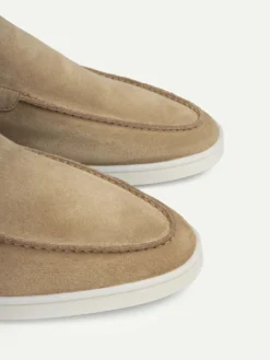 Dark Taupe Yacht Loafers -Velora Fashion Aurelien yacht loafer 2.0 softey suede dark taupe men 5 scaled