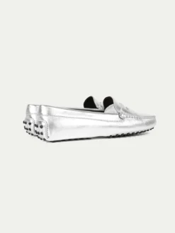 Silver Leather Driving Shoes 8 Silver Leather Driving Shoes -Velora Fashion aurelien drivingshoes driving shoes mocassins women dames silver zilver metallic h4