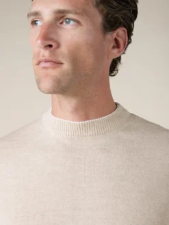 Light Beige Two Tone City Crew -Velora Fashion aurelien city crewneck two tone rib beige men 15 2b4bc18e 444f 4f70 a81a f2d66906f219