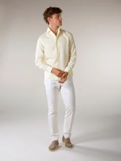 Light Yellow Linen Seaside Shirt -Velora Fashion aurelien linen shirt overhemd linnen heren light yellow 1.jp2