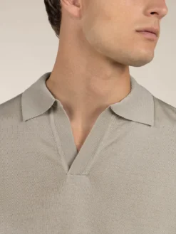 Buttonless AUR1 Polo Greige -Velora Fashion aurelien polo shirt buttonless rib greige men 2 349929a4 484e 488b 991a c538b7c441ce