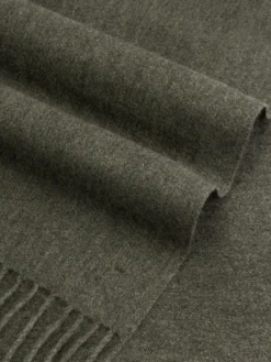 Olive Scarf -Velora Fashion aurelien pure cashmere scarf fringe olive2