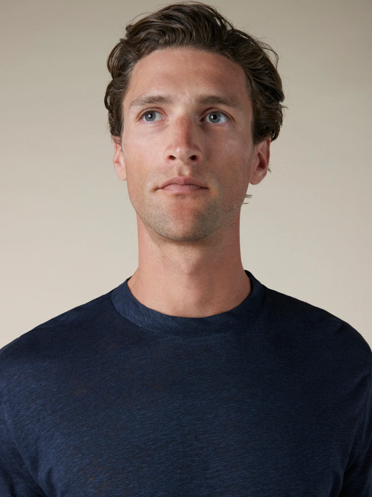 Navy Linen City T-shirt - Image 4